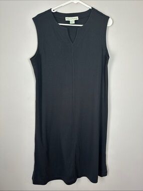 Mark, Fore & Strike Black Sleeveless Shift Dress size L